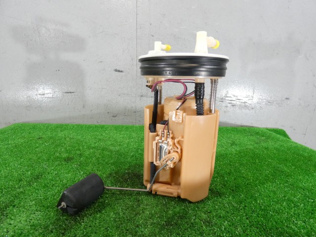 【中古】中古部品 N-BOX JF1 フューエルポンプ 【3260250000-000025195920600】