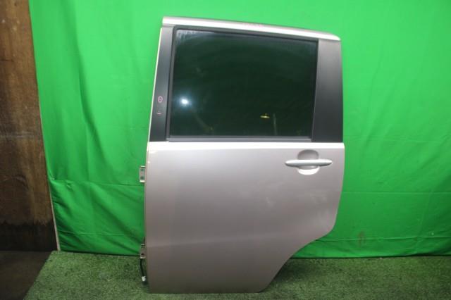 【中古】中古部品 タントエグゼ L455S 左ﾘｱﾄﾞｱ 【3330950100-000056250813400】