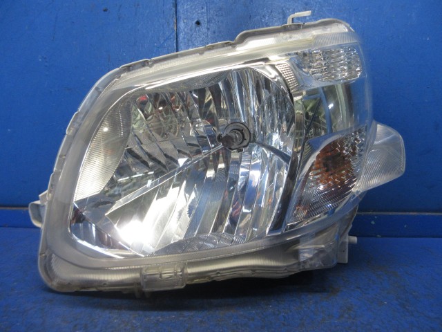 【中古】中古部品 タント LA600S 左ﾍｯﾄﾞﾗﾝﾌﾟ 【3310270100-000015166010900】