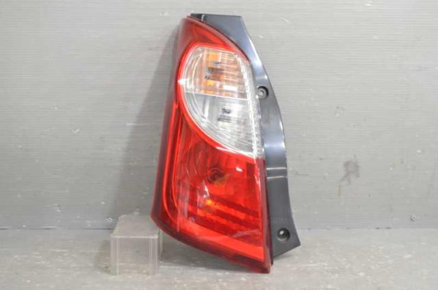 【中古】中古部品 アルト HA25S 左ﾃｰﾙﾗﾝﾌﾟ 【3310580000-260120001215600】