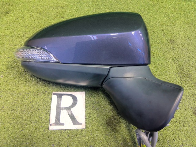 【中古】中古部品 カローラフィールダー NKE165G 右ｻｲﾄﾞﾐﾗｰ 【3330200100-252189000013500】