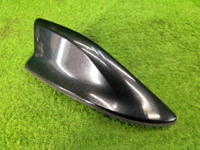【中古】中古部品 Ｃ－ＨＲ ZYX10 ｱﾝﾃﾅ 【3330990100-260106000161000】