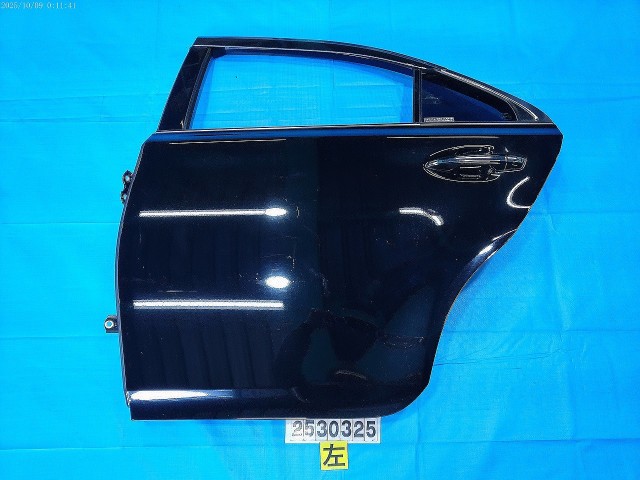 【中古】中古部品 ＳＡＩ AZK10 左ﾘｱﾄﾞｱ 【3310040100-000253032513400】