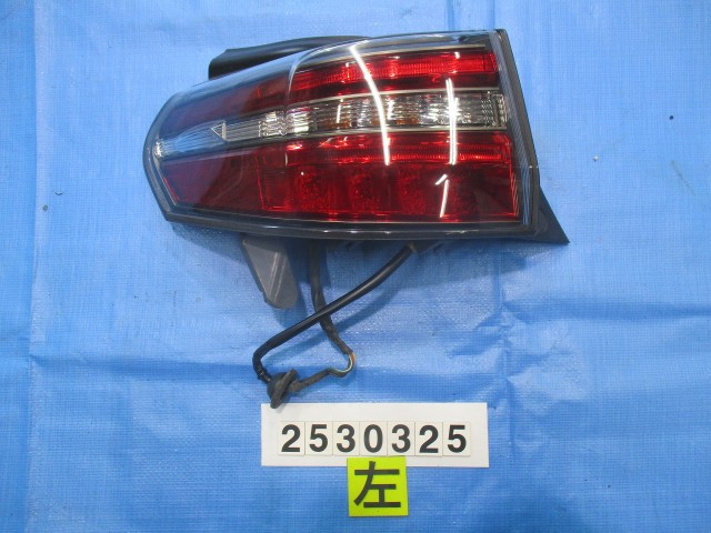【中古】中古部品 ＳＡＩ AZK10 左ﾃｰﾙﾗﾝﾌﾟ 【3310040100-000253032515600】