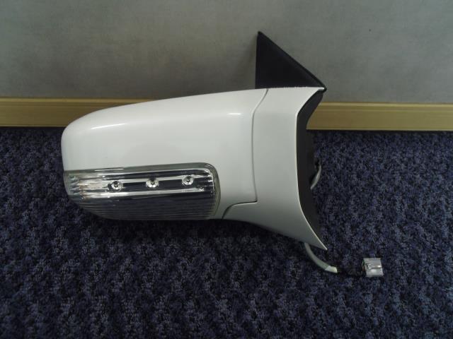 【中古】中古部品 エルグランド NE51 右ｻｲﾄﾞﾐﾗｰ 【3330440100-260121000413500】