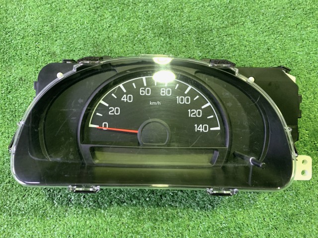 【中古】中古部品 NV100クリッパー DR17V スピードメーター 【3330450100-260117000161400】