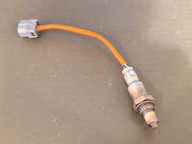 【中古】中古部品 アルト HA37S ｵｰﾂｰｾﾝｻｰ 【3330530100-000005498222391】