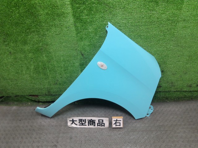 【中古】中古部品 フレアワゴン MM42S 右フロントフェンダー 【3330990700-202510006910600】