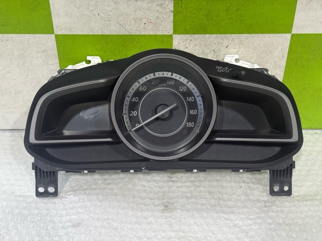 【中古】中古部品 デミオ DJ3FS ｽﾋﾟｰﾄﾞﾒｰﾀｰ 【3330530100-000005499561400】