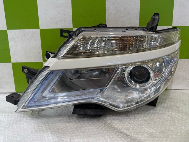 【中古】中古部品 セレナ HFC26 左ﾍｯﾄﾞﾗﾝﾌﾟ 【3330530100-000005499410900】