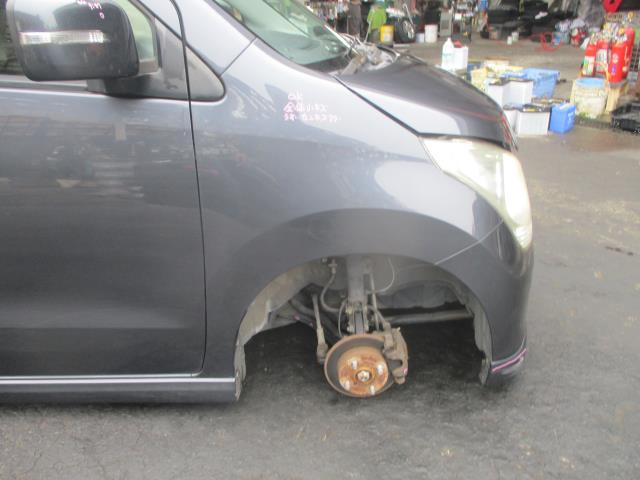【中古】中古部品 ワゴンＲ MH23S 右ﾌﾛﾝﾄﾌｪﾝﾀﾞｰ 【3500080000-260119000110600】