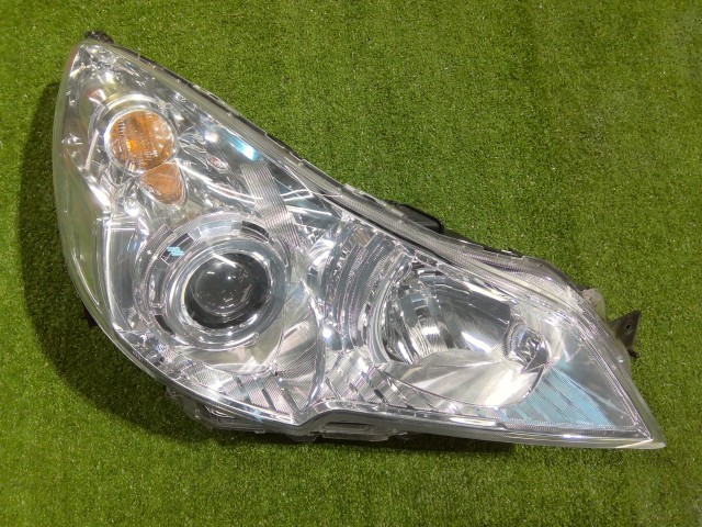 【中古】中古部品 レガシィ BR9 右ﾍｯﾄﾞﾗﾝﾌﾟ 【3260460000-260119000910800】