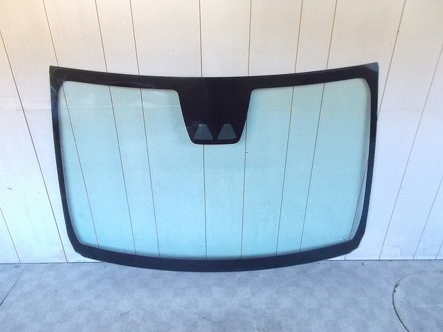 【中古】中古部品 ピクシスエポック LA350A フロントウインドガラス 【3330510100-260121000111200】|e-cleマート