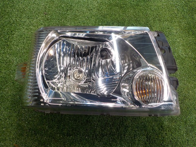 【中古】中古部品 クリッパー U72W 右ﾍｯﾄﾞﾗﾝﾌﾟ 【3260200000-260122000110800】