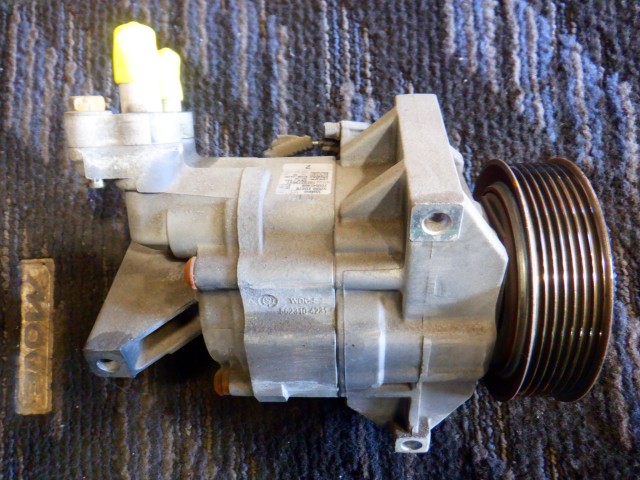 【中古】中古部品 ノート E11 A/Cｺﾝﾌﾟﾚｯｻｰ 【3340140100-000025332060700】