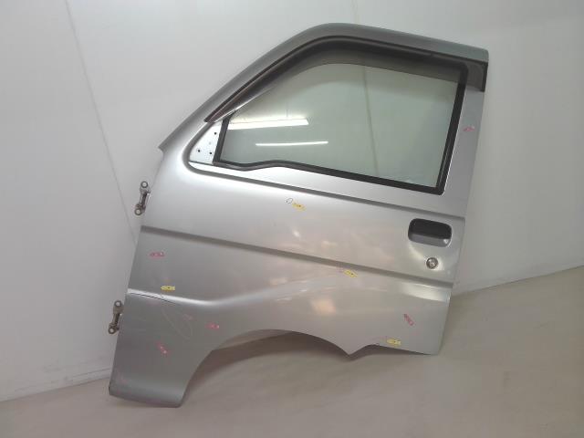 【中古】中古部品 ハイゼット S211P 左ﾌﾛﾝﾄﾄﾞｱ 【3310550000-251219000713200】 24,871円