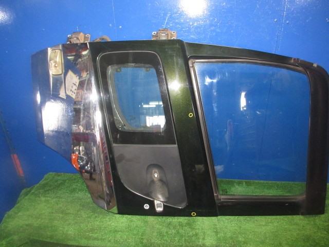 【中古】中古部品 UD日産大型車 CW5CL 左ﾌﾛﾝﾄﾄﾞｱ 【3310270100-000029613213200】