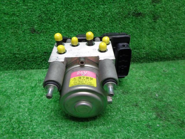 【中古】中古部品 タイタン LKR81A ABSｱｸﾁｭｴｰﾀｰ 【3330160100-000026002542500】
