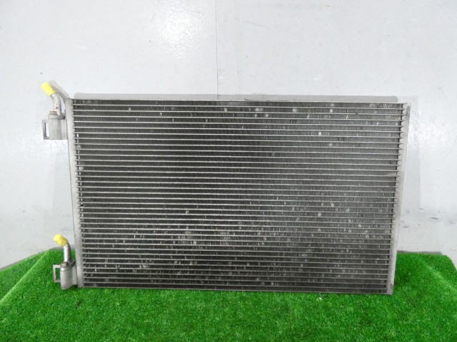 【中古】中古部品 ルノー カングー KWK4M ｺﾝﾃﾞﾝｻｰ 【3260250000-000025194460600】