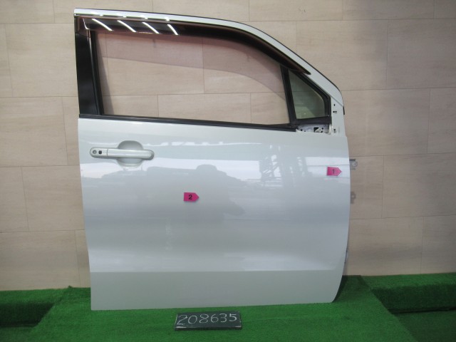 【中古】中古部品 ワゴンＲ MH23S 右ﾌﾛﾝﾄﾄﾞｱ 【3310120100-260127000113100】