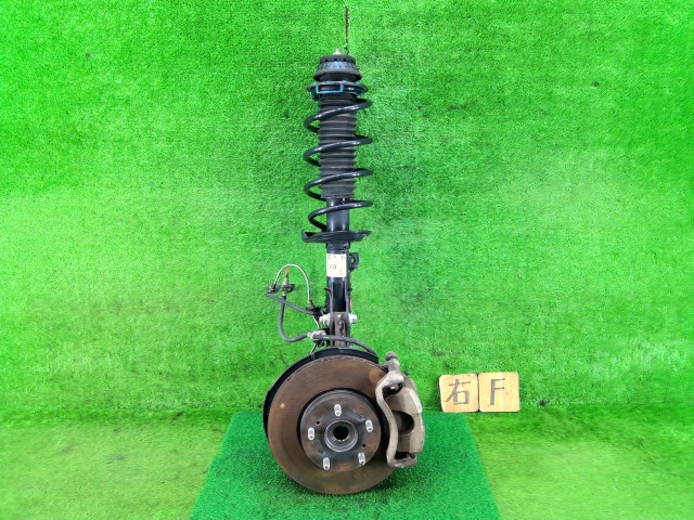 【中古】中古部品 ヴェゼル RU1 右フロントストラット 【3330990100-251208000150100】