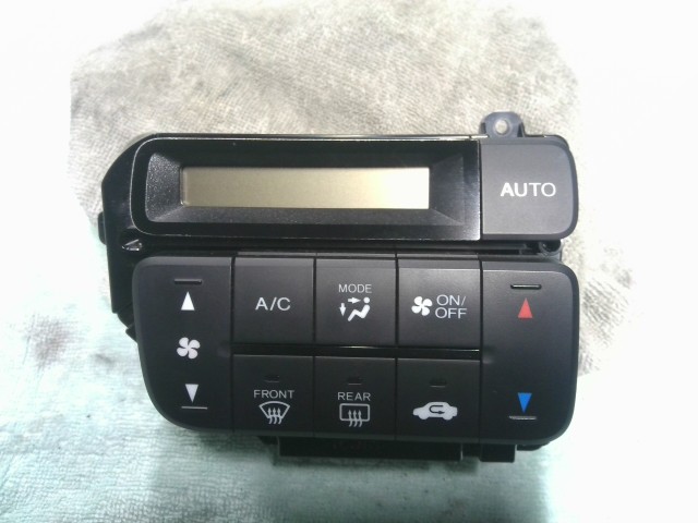 【中古】中古部品 Ｎ－ＢＯＸスラッシュ JF1 A/Cｽｲｯﾁﾊﾟﾈﾙ 【3310200100-000022554060900】