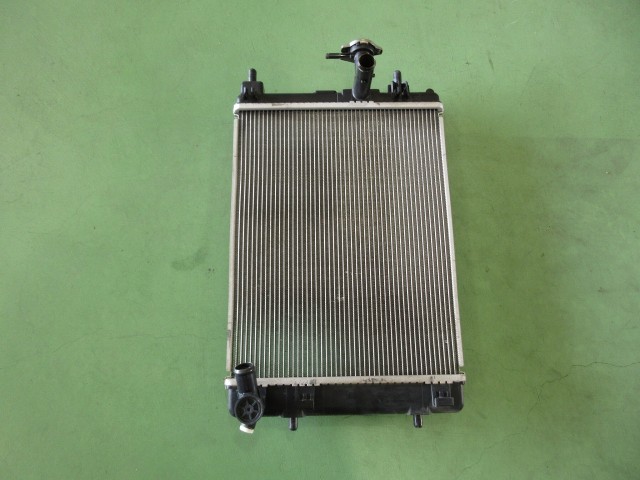 【中古】中古部品 ムーヴ LA150S ラジエータ 【3310590000-202601039820400】