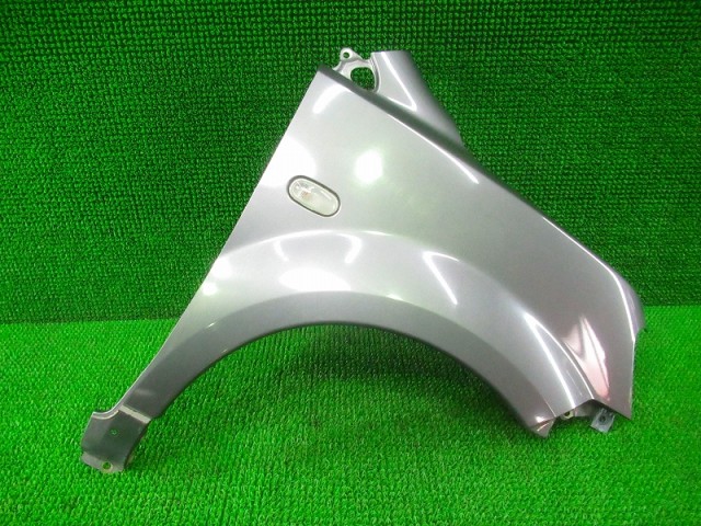 【中古】中古部品 ｅＫスポーツ H81W 右ﾌﾛﾝﾄﾌｪﾝﾀﾞｰ 【3330210100-000038016710600】