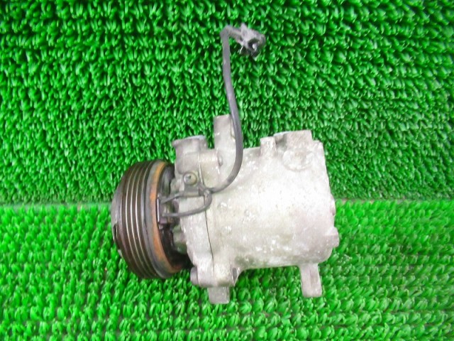 【中古】中古部品 アルト HA24S A/Cコンプレッサー 【3330210100-000038019560700】