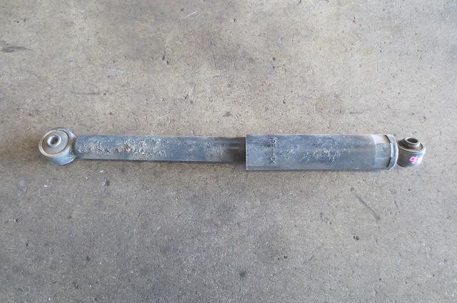 【中古】中古部品 ハイゼット S331V 右ﾘｱｼｮｯｸｱﾌﾞｿｰﾊﾞｰ 【3340180100-260129000150700】