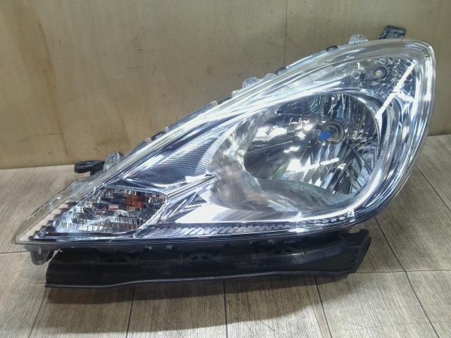 【中古】中古部品 フィット GP1 左ﾍｯﾄﾞﾗﾝﾌﾟ 【3310390100-260124000610900】