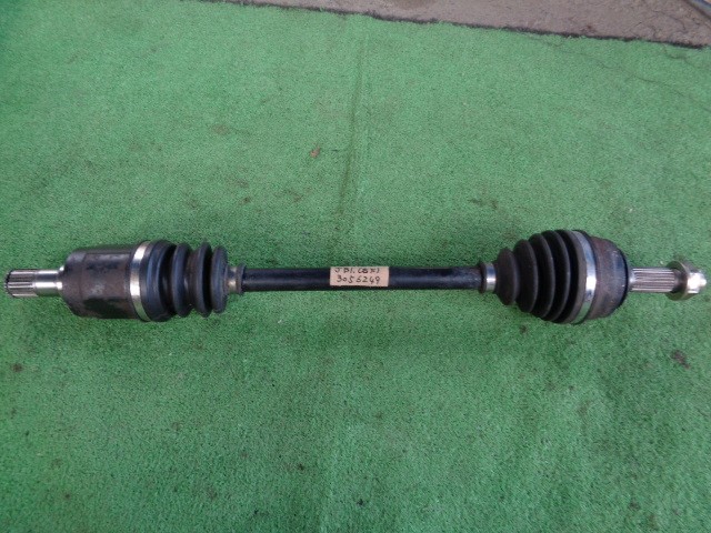【中古】中古部品 ライフ JB1 右ﾌﾛﾝﾄﾄﾞﾗｲﾌﾞｼｬﾌﾄ 【3340030100-305624900042100】