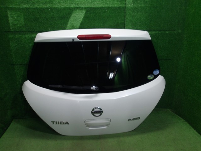 【中古】中古部品 ティーダ NC11 ﾊﾞｯｸﾄﾞｱ 【3330420100-260127000215800】 11,583円