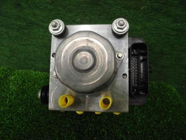 【中古】中古部品 ハイゼットキャディー LA700V ABSｱｸﾁｭｴｰﾀｰ 【3310420000-001417161342500】