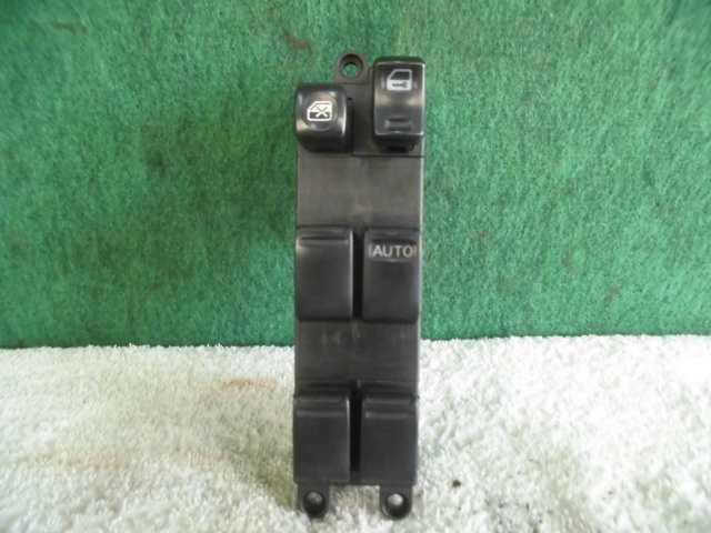 【中古】中古部品 エクストレイル NT30 パワーウインドウスイッチ 【3310420000-001702729661900】
