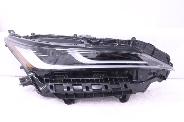 【中古】中古部品 ハリアー MXUA80 右ﾍｯﾄﾞﾗﾝﾌﾟ 【3260520000-260203501110800】｜e-cleマート