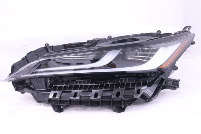 【中古】中古部品 ハリアー MXUA80 左ﾍｯﾄﾞﾗﾝﾌﾟ 【3260520000-260203501510900】｜e-cleマート