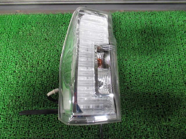 【中古】中古部品 タント LA610S 左ﾃｰﾙﾗﾝﾌﾟ 【3330540100-251209000515600】