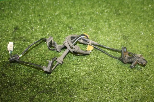 【中古】中古部品 ワゴンＲ MH23S ABSｾﾝｻｰ 【3330950100-000057171263450】
