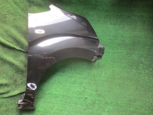【中古】中古部品 ムーヴ LA150S 右ﾌﾛﾝﾄﾌｪﾝﾀﾞｰ 【3340240100-202600000610600】 17,738円