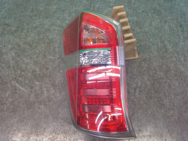 【中古】中古部品 ステップワゴン RK1 左ﾃｰﾙﾗﾝﾌﾟ 【3260310000-260204000115600】