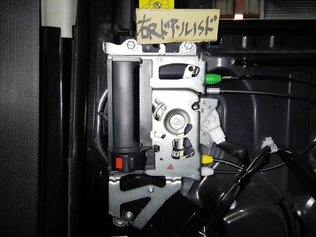 【中古】中古部品 タント LA600S 右ﾘｱﾄﾞｱﾛｯｸｿﾚﾉｲﾄﾞ 【3310050100-250213000164570】 6,019円