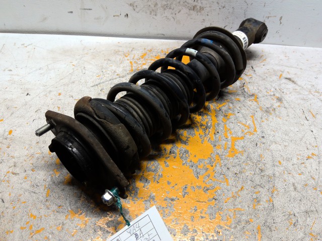【中古】中古部品 エクシーガ YA4 右ﾘｱｽﾄﾗｯﾄ 【3310160100-000004436450310】