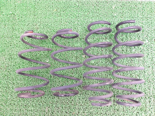【中古】中古部品 ラパン HE21S ｽﾌﾟﾘﾝｸﾞｾｯﾄ 【3310250100-000263002057900】