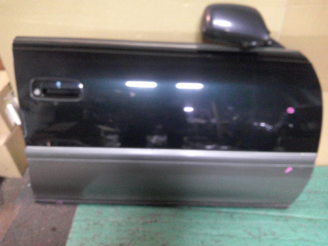【中古】中古部品 マークII JZX100 右ﾌﾛﾝﾄﾄﾞｱ 【3310410000-000263003413100】