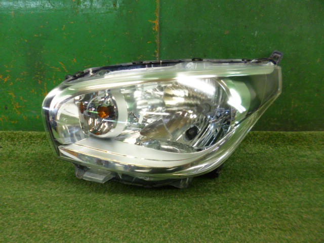 【中古】中古部品 デイズ B21W 左ヘッドランプ 【3330150100-000026301610900】