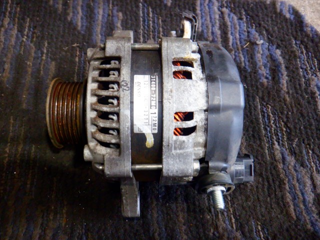 【中古】中古部品 ハスラー MR31S ｵﾙﾀﾈｰﾀｰ 【3340140100-000025123660200】