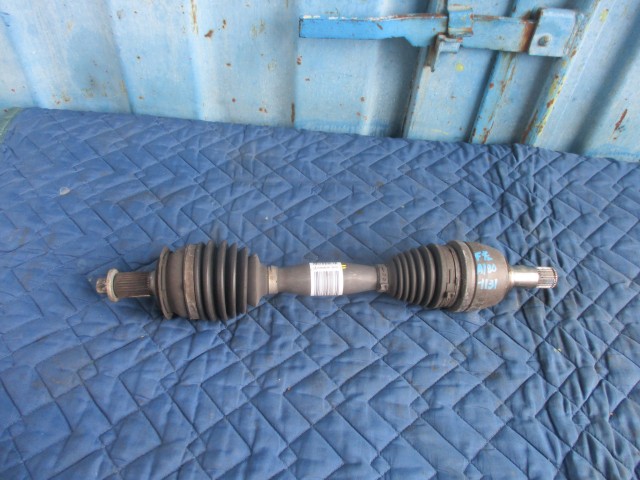 【中古】中古部品 ベンツ Aクラス 176042 左ﾌﾛﾝﾄﾄﾞﾗｲﾌﾞｼｬﾌﾄ 【3540020100-000008011542200】 14,823円