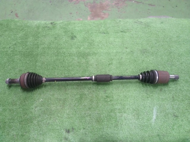 【中古】中古部品 フィット GP1 右ﾌﾛﾝﾄﾄﾞﾗｲﾌﾞｼｬﾌﾄ 【3310200100-000022559042100】 6,437円