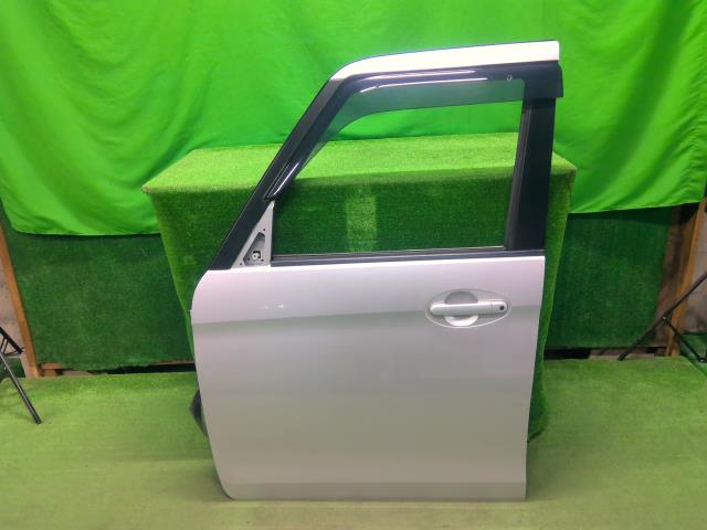 【中古】中古部品 スペーシア MK32S 左ﾌﾛﾝﾄﾄﾞｱ 【3310200100-000022585813200】